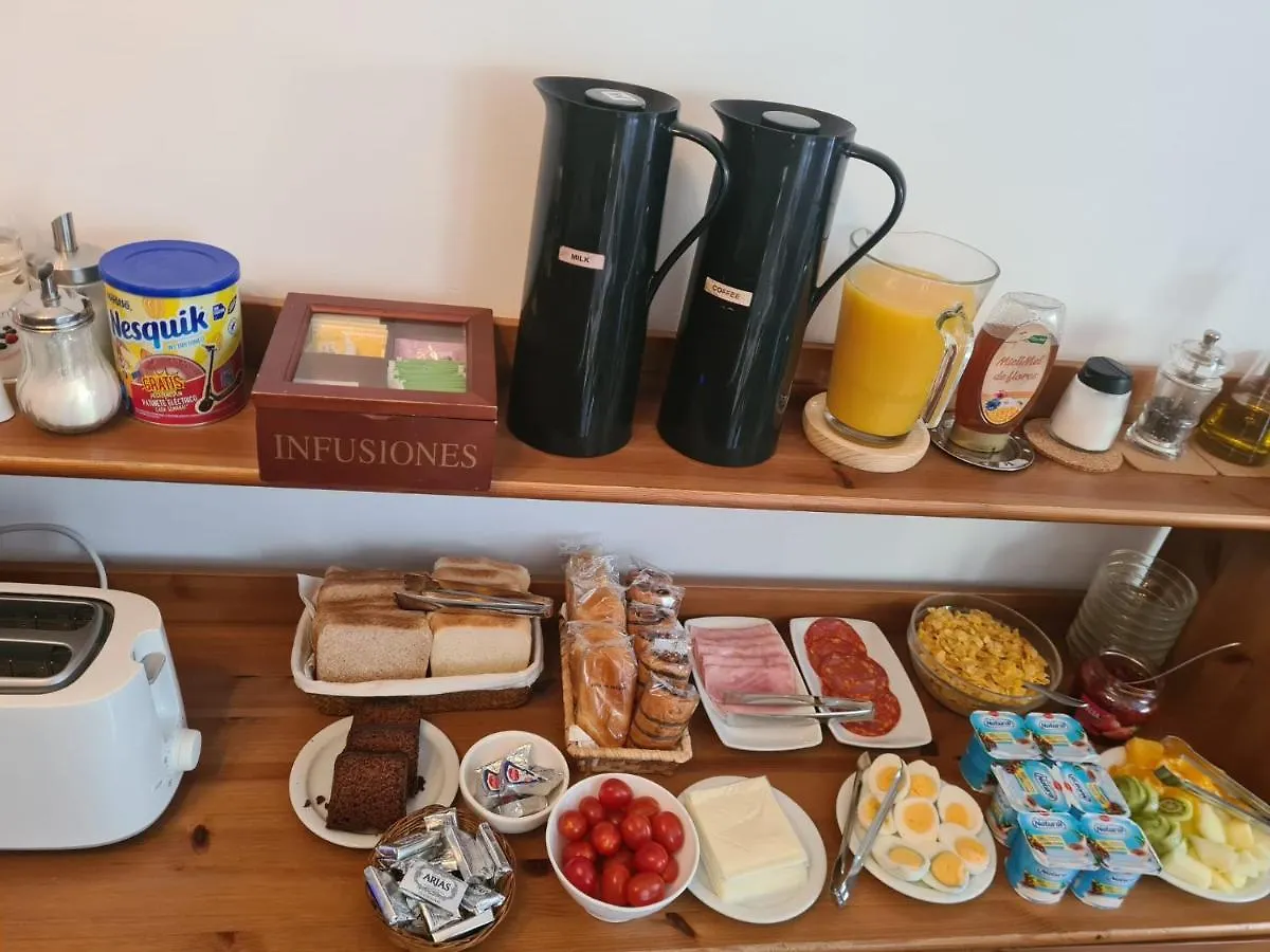Ally'S Bed&Breakfast, Barcelona Bed & Breakfast